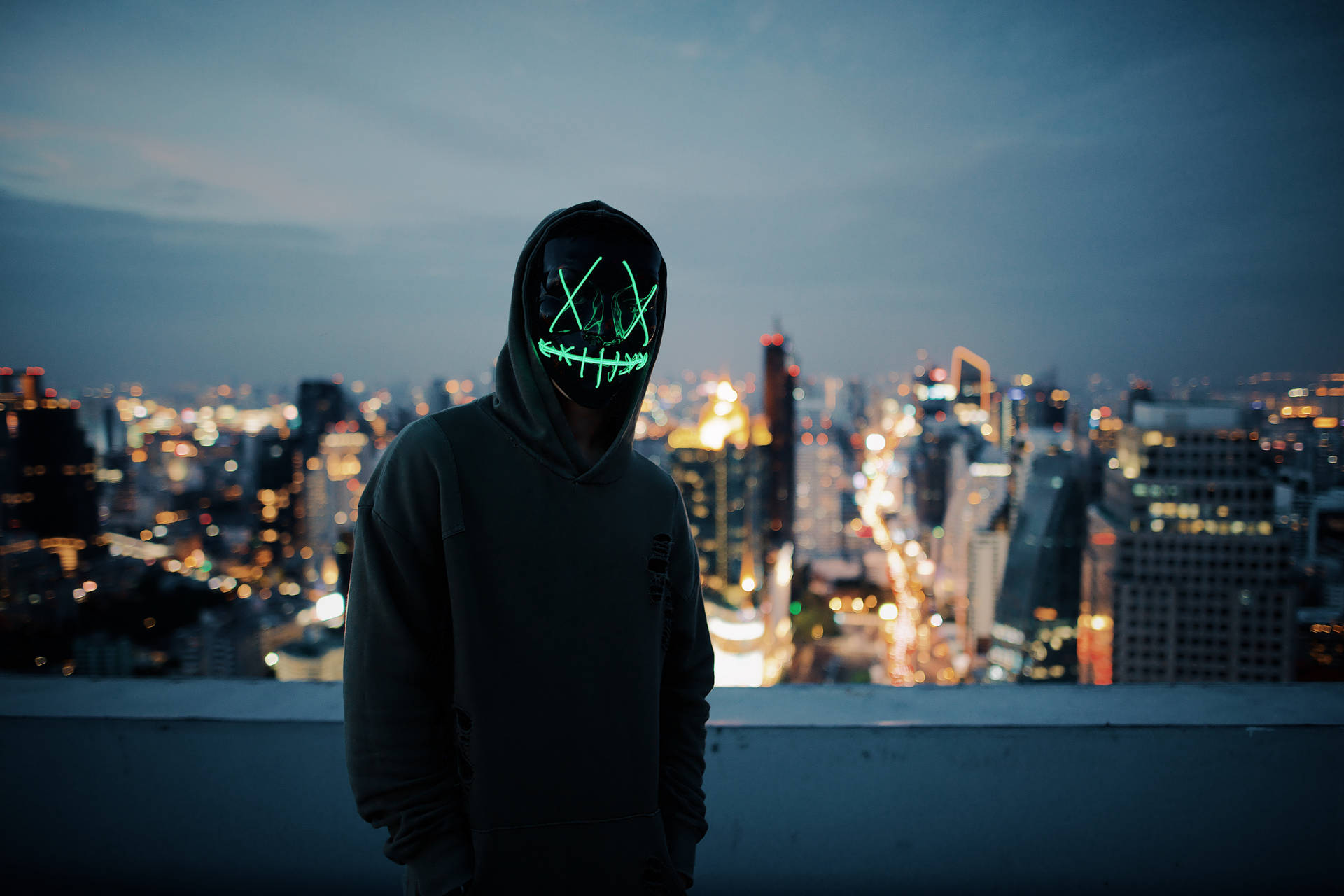 A Surreal Anonymous Cityscape Wallpaper