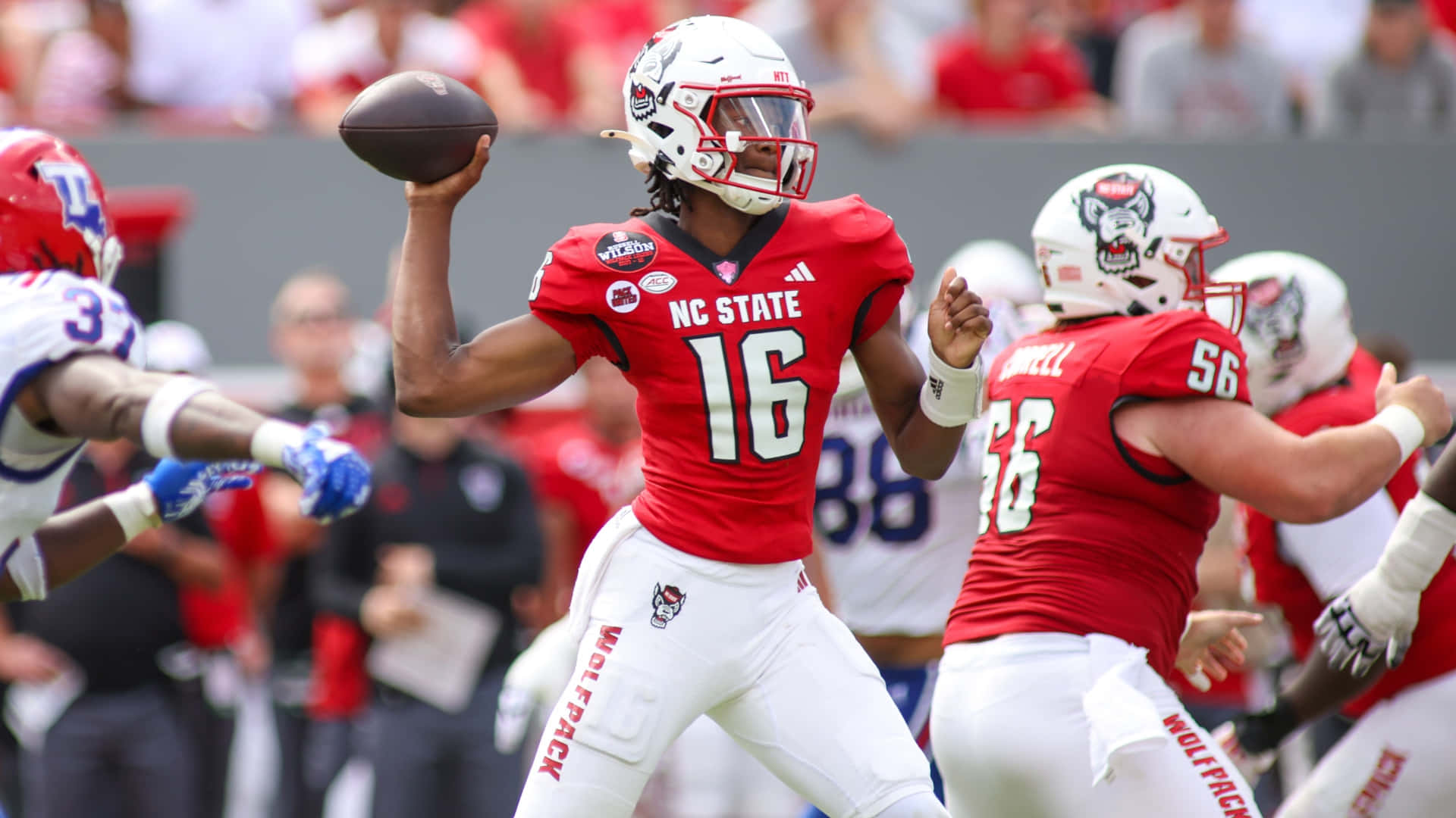 Cj Bailey Football Action Wallpaper