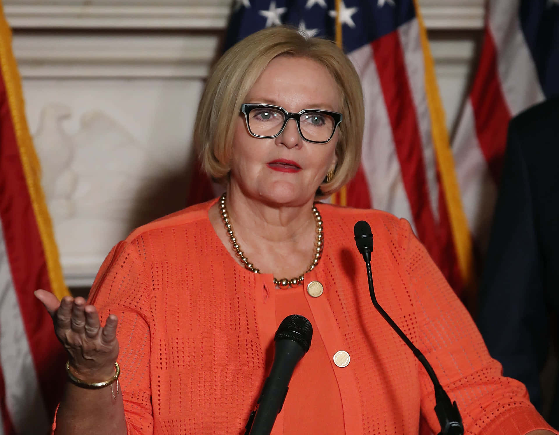 Claire Mccaskill In Peach Outfit Background