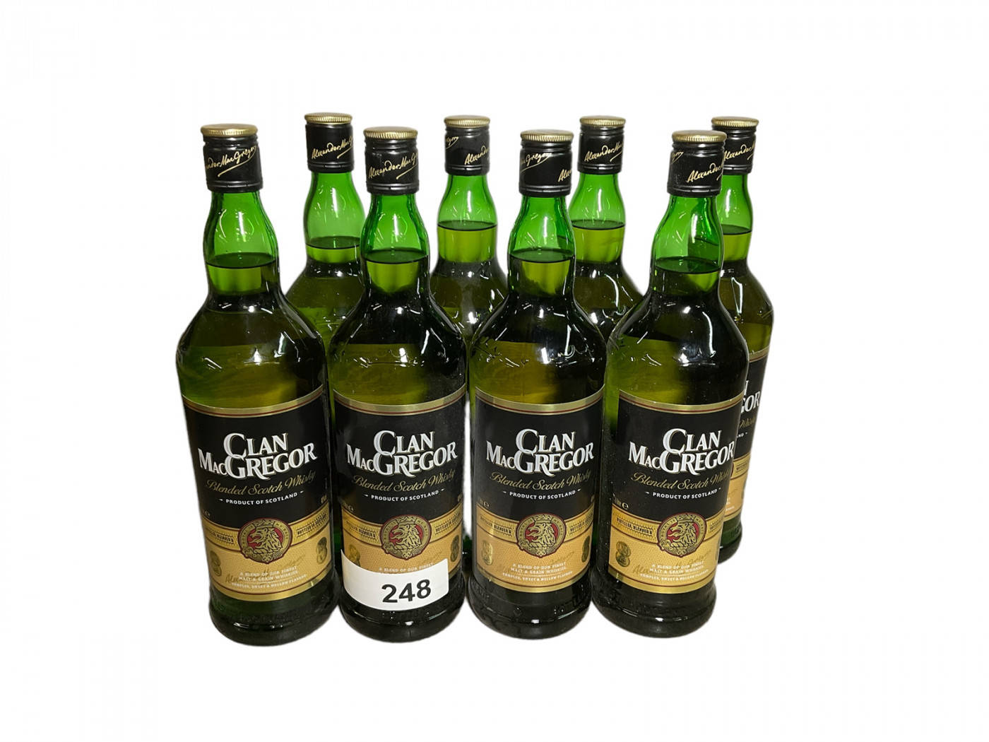 Bottigliedi Clan Macgregor Blended Scotch Sfondo