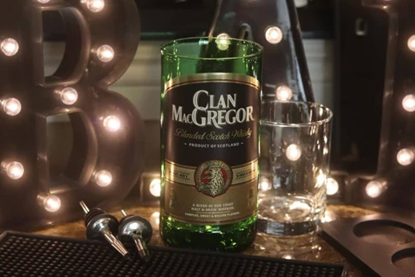 Clan Macgregor Scotch-glas Samler Tapet Wallpaper