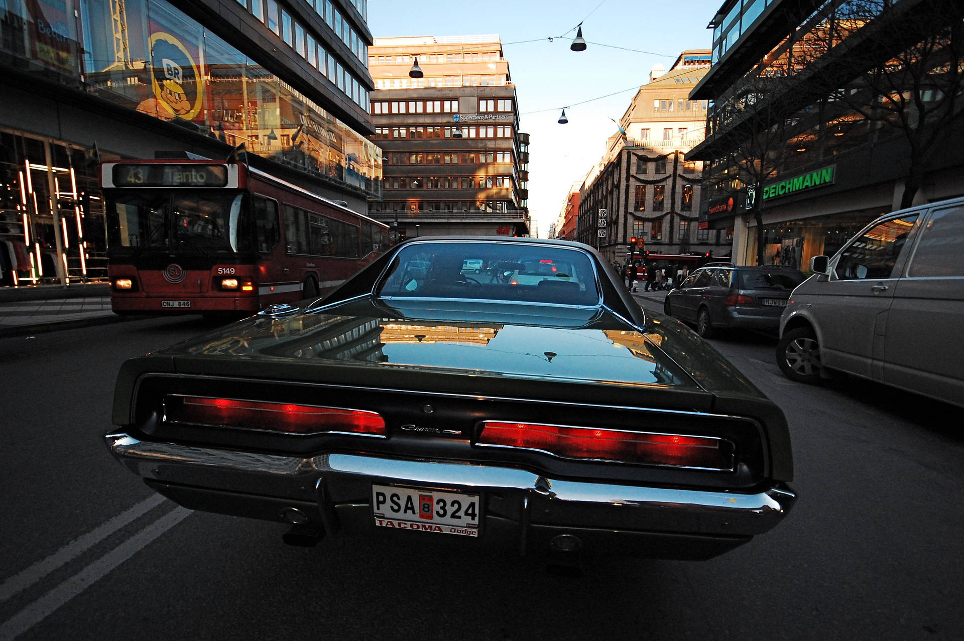 Classic Car 1969 Black Dodge Charger RT Wallpaper