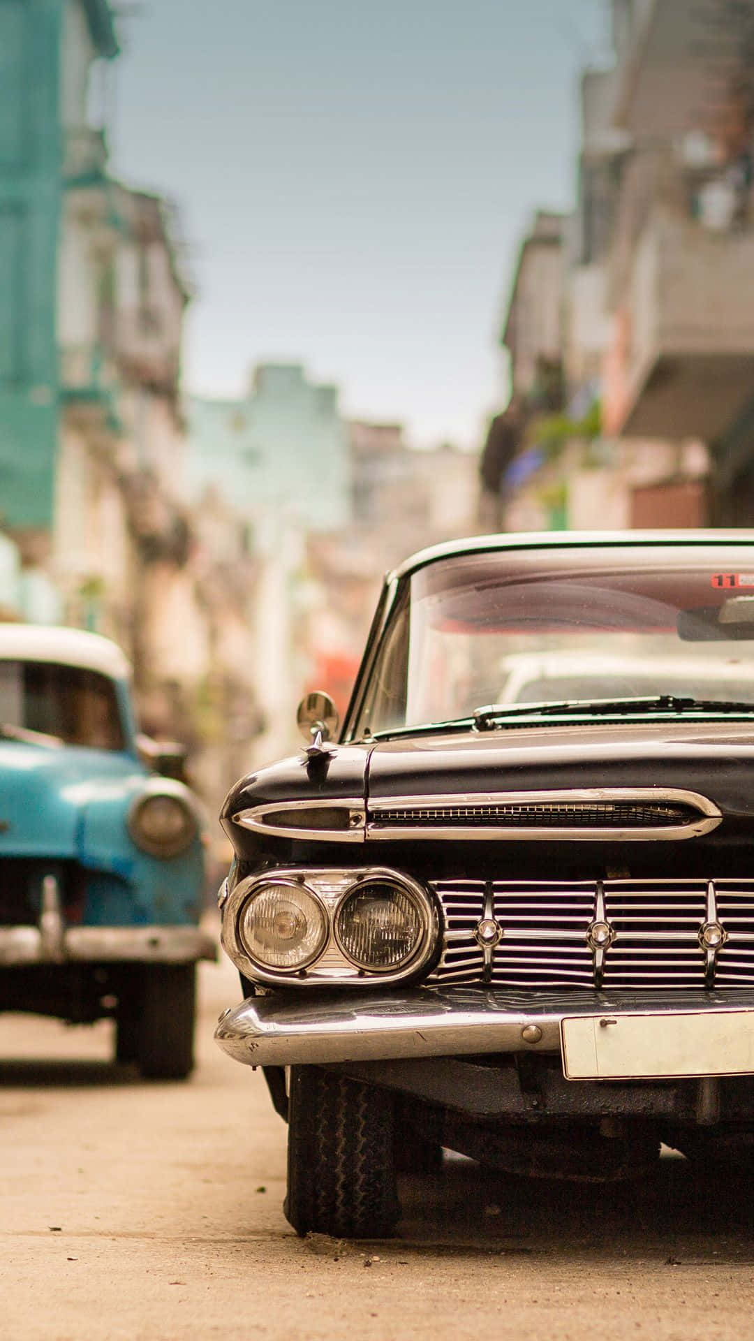 Feel the wind in your hair while driving in a classic car! Wallpaper