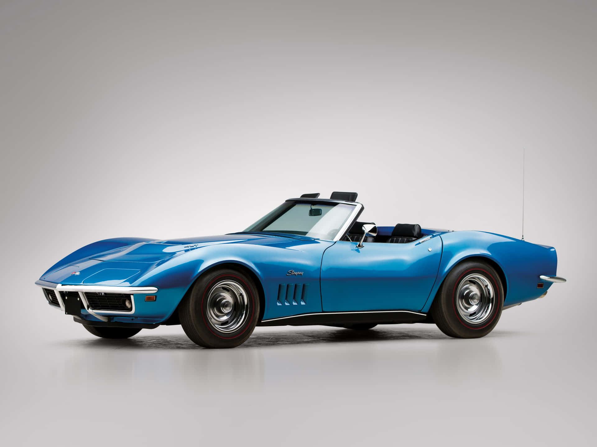 Classic Chevrolet Corvette C3 Showcased At An Open Event Wallpaper