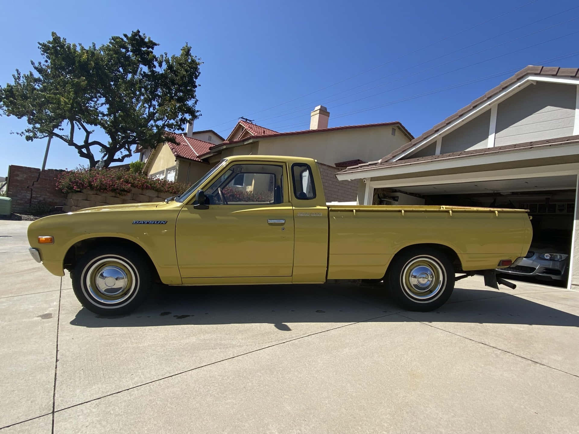 Classic Datsun 620 Truck In Pristine Condition Wallpaper