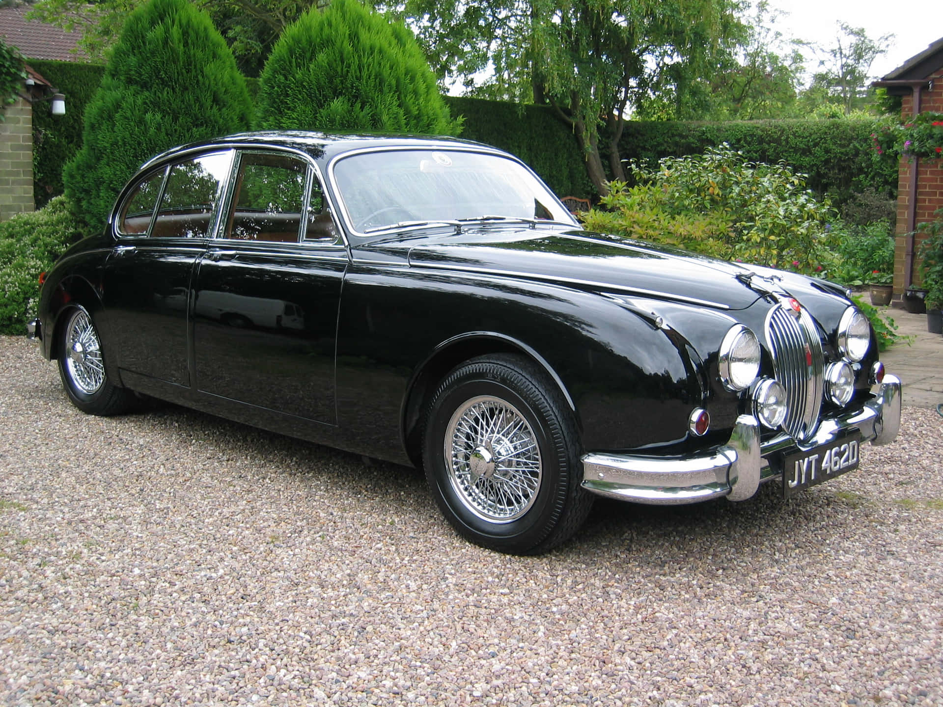 Classic Elegance - Jaguar Mark 2 Wallpaper