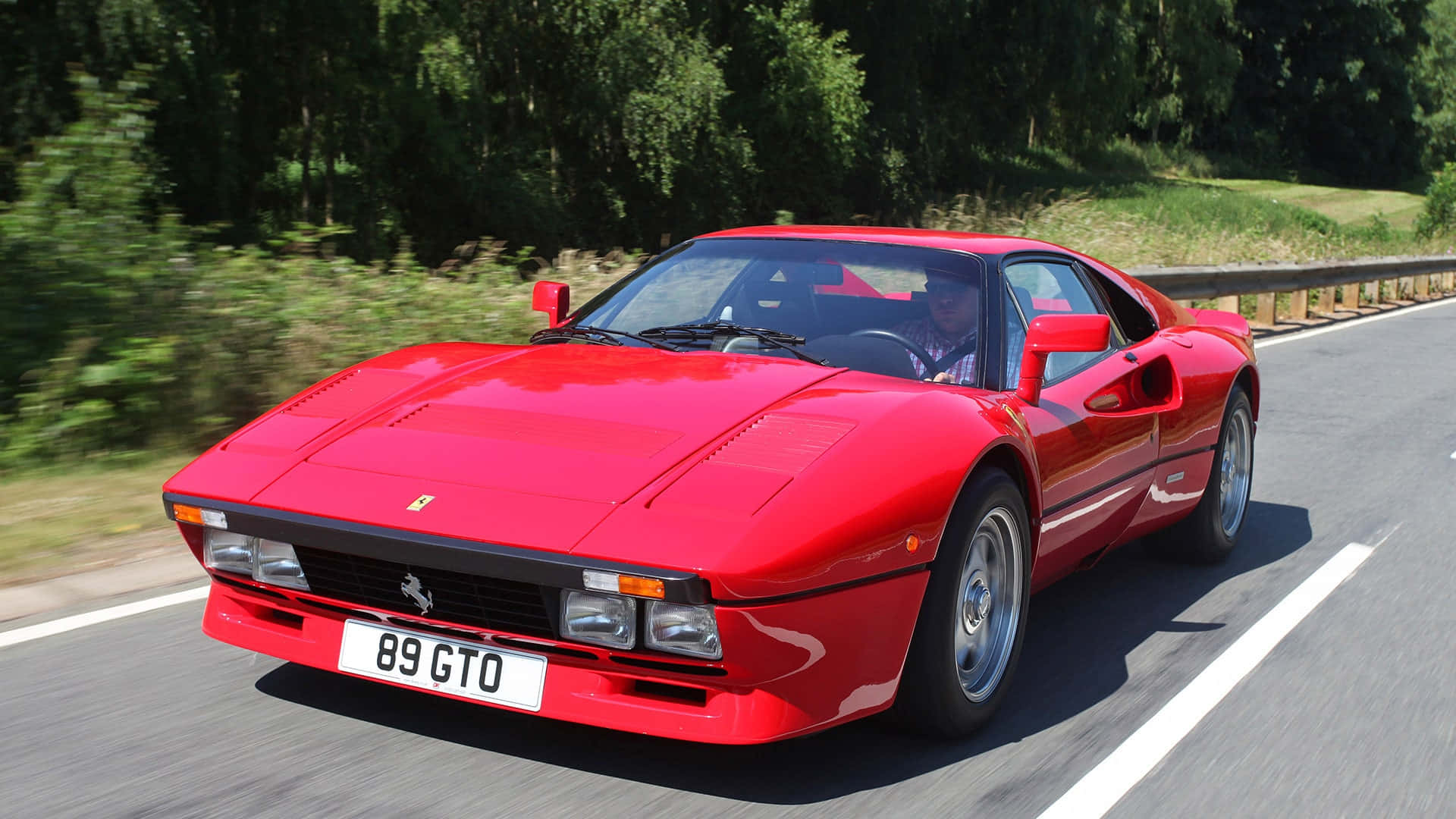 En klassisk Ferrari, en tidløs skønhed Wallpaper