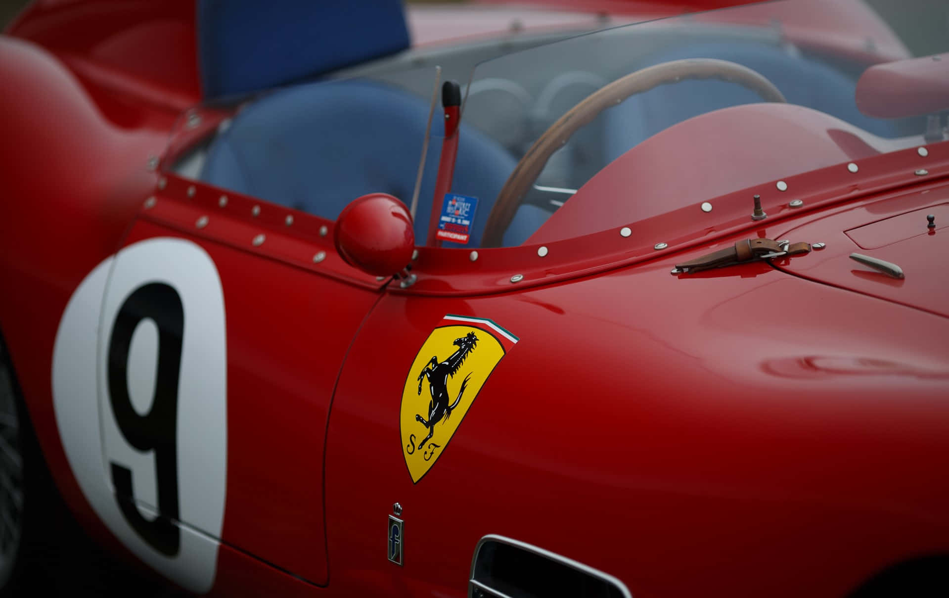 Ferrarif12t - En Klassisk Sportbil Wallpaper