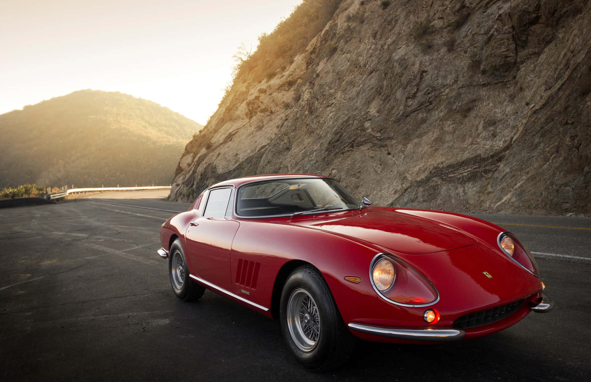 Enjoy the power of a classic Ferrari Wallpaper