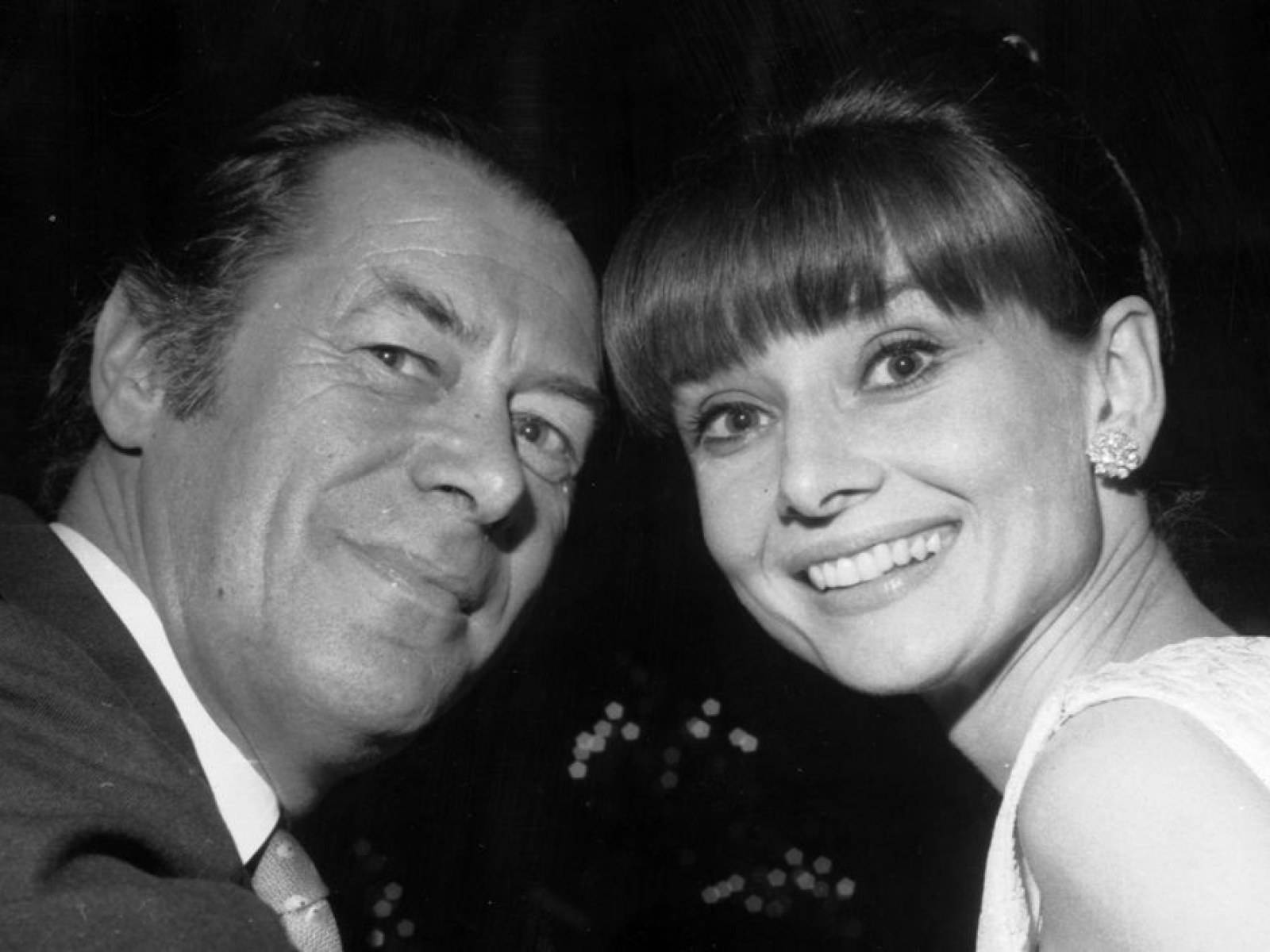 Clásicode Hollywood: Rex Harrison Y Audrey Hepburn. Fondo de pantalla