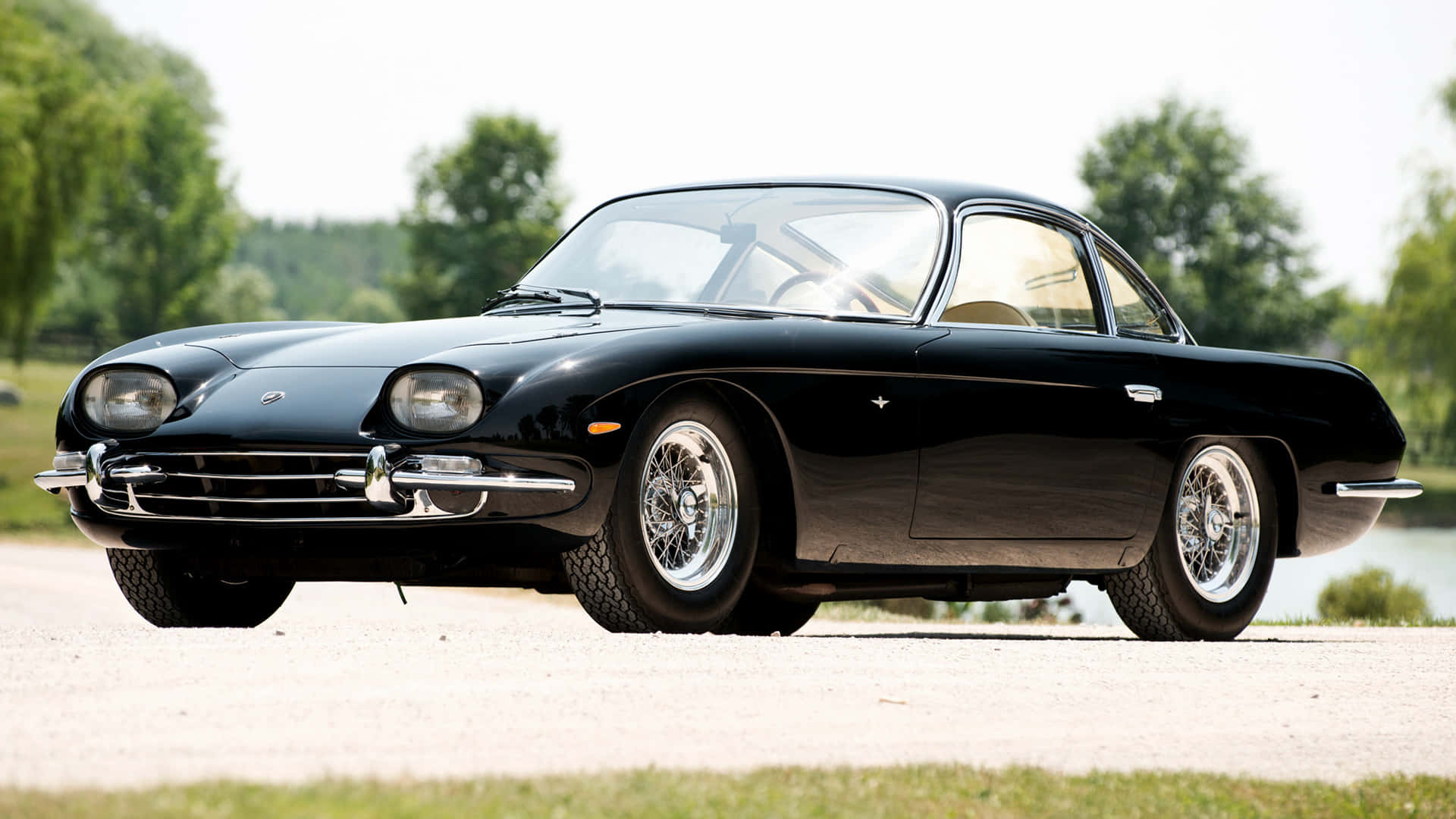 Classic Lamborghini 350 Gt In Full Glory Wallpaper