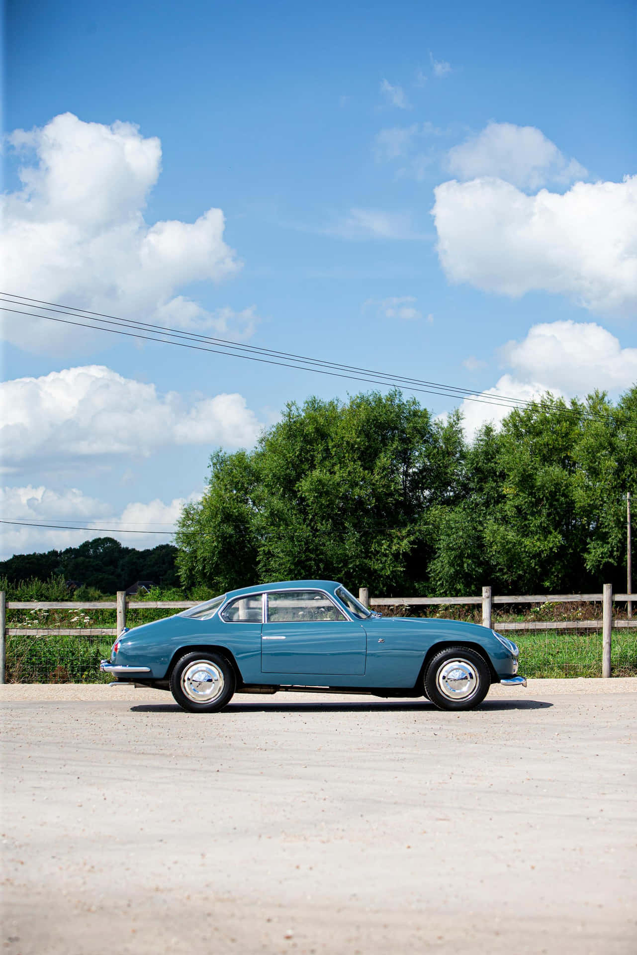 Lancia Flaminia Coupe Classique À L'extérieur Fond d'écran