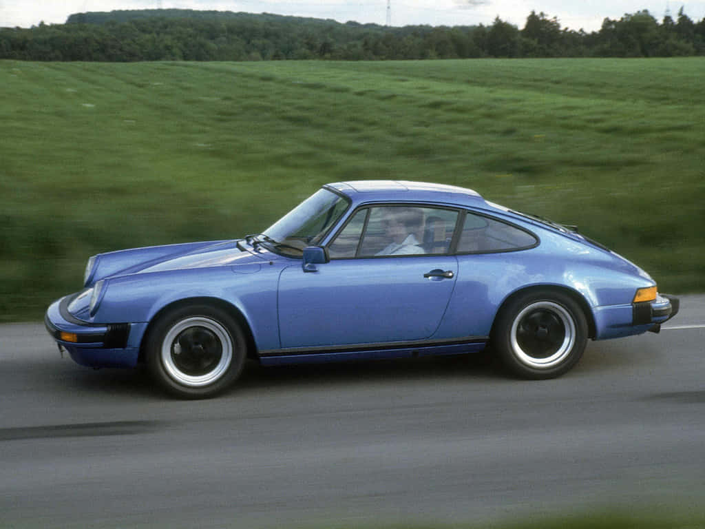 Classic Porsche 912 Under The Clear Sky Wallpaper