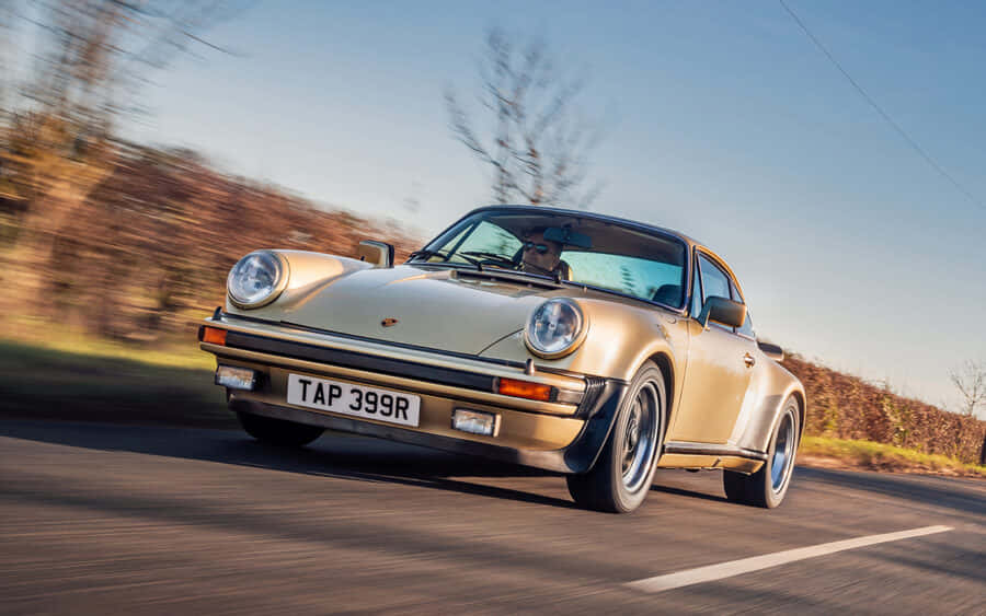 Classic Porsche 930 Dream Ride Wallpaper