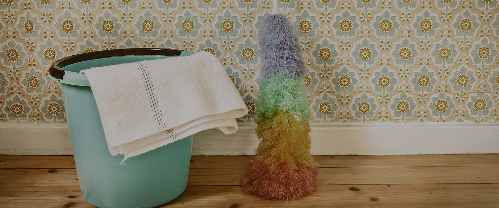 Cleaning Bucket Towel Duster Wallpaper