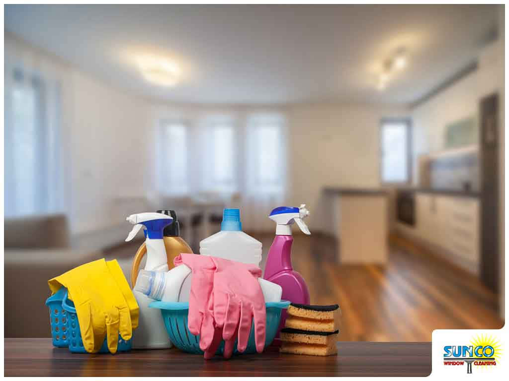 Cleaning Gloves Sponge Wallpaper