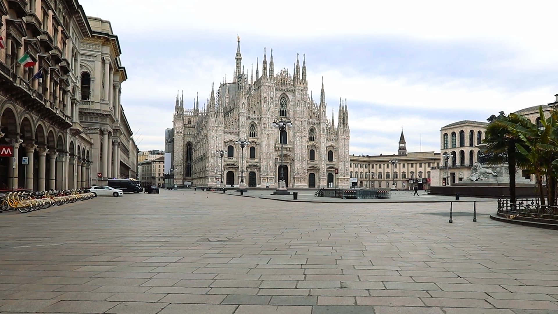 Clear Sky In Milan Cathedral Wallpaper
