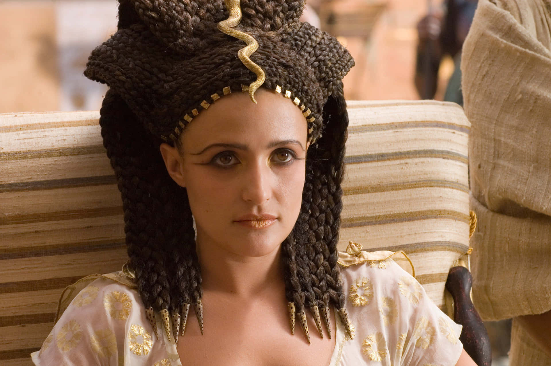 Cleopatra,una Regina Egiziana Che È Ricordata Per La Sua Intelligenza, Coraggio E Bellezza.