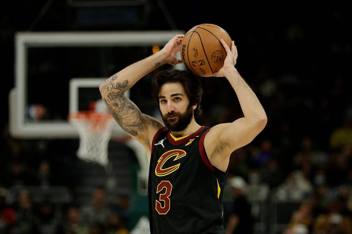 Cleveland Ricky Rubio With Ball Wallpaper