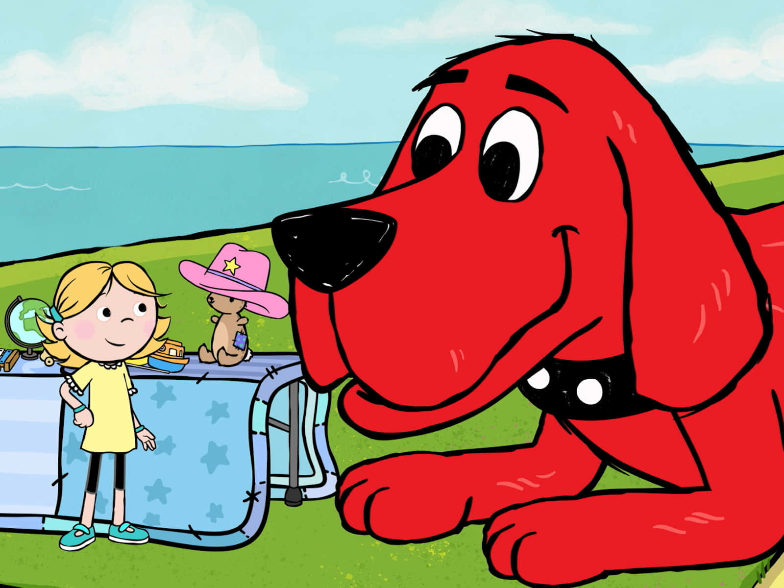 Clifford,el Gran Perro Rojo, Se Acurruca Con Un Querido Oso De Peluche