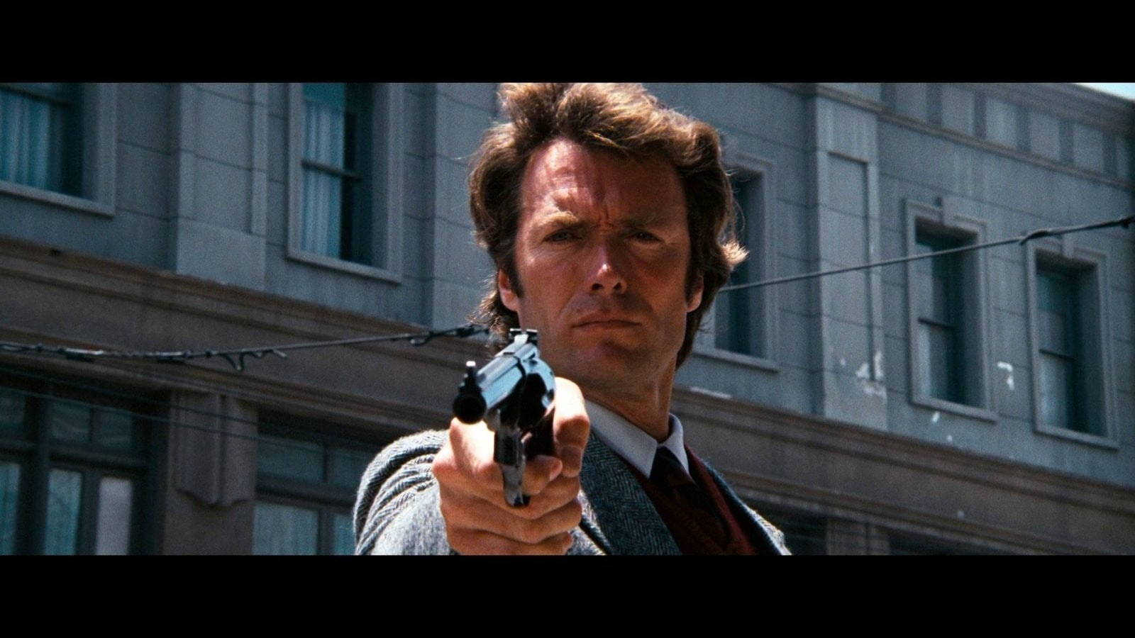 Klint Eastwood, der peger på et gevær, Dirt Harry tapet Wallpaper