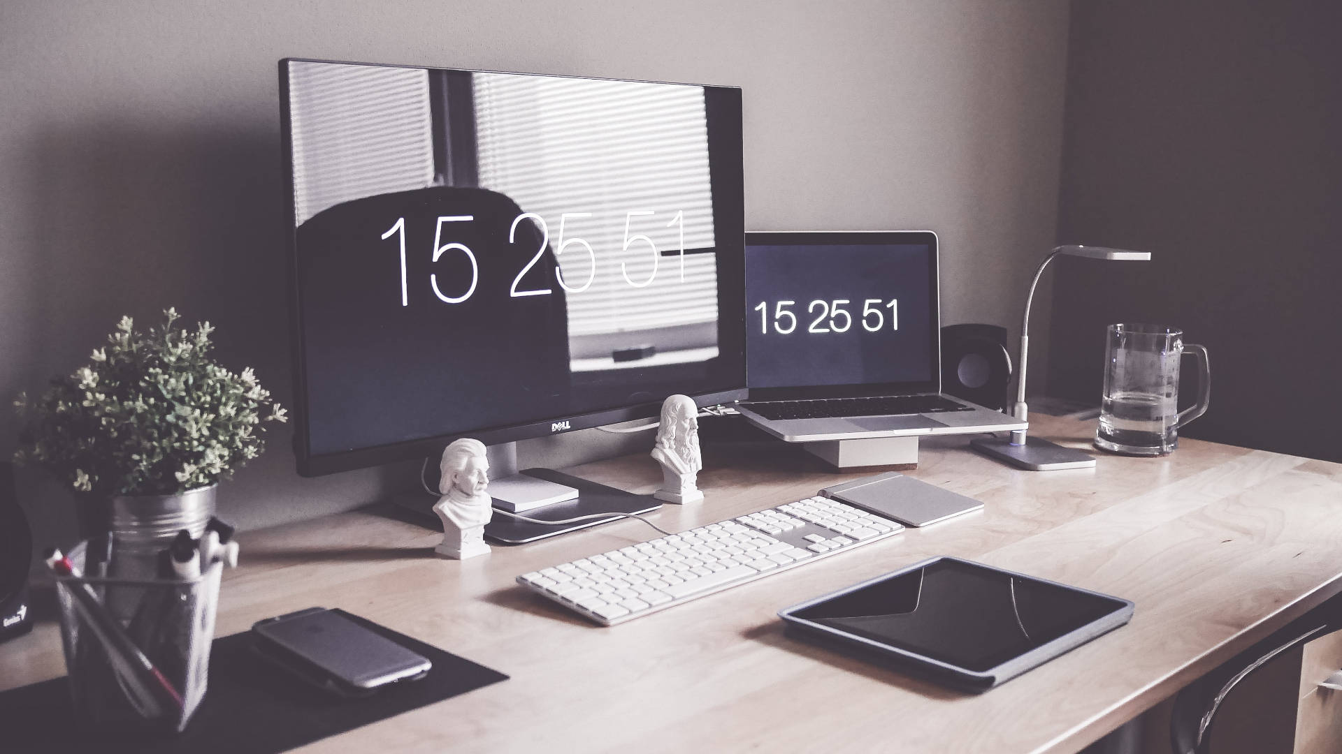 Clock On Desk Monitors Picture
