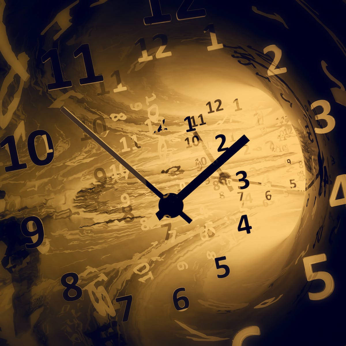 Clock With Surreal Tiempo Concept Wallpaper