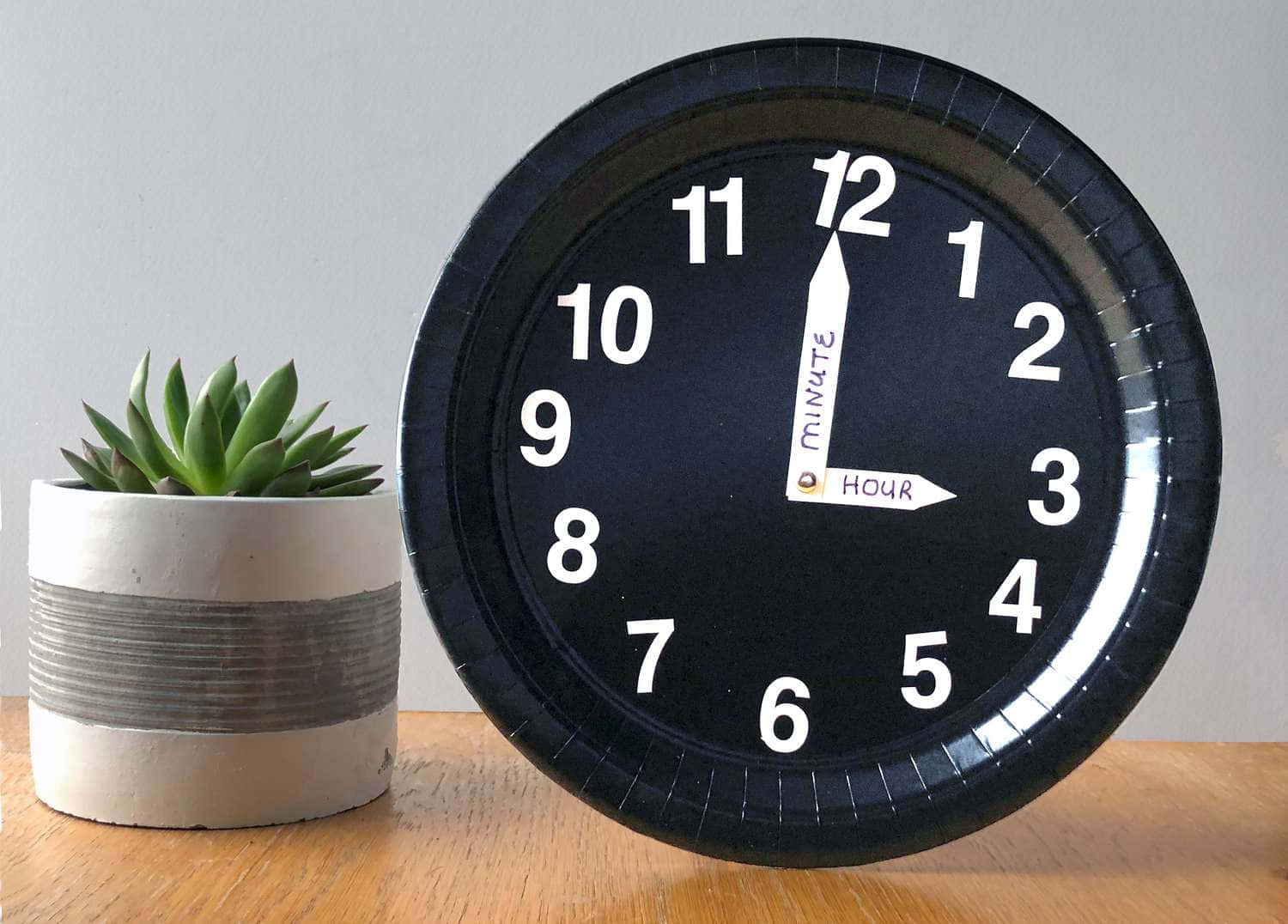 Make your day count with the classic design of this clock.