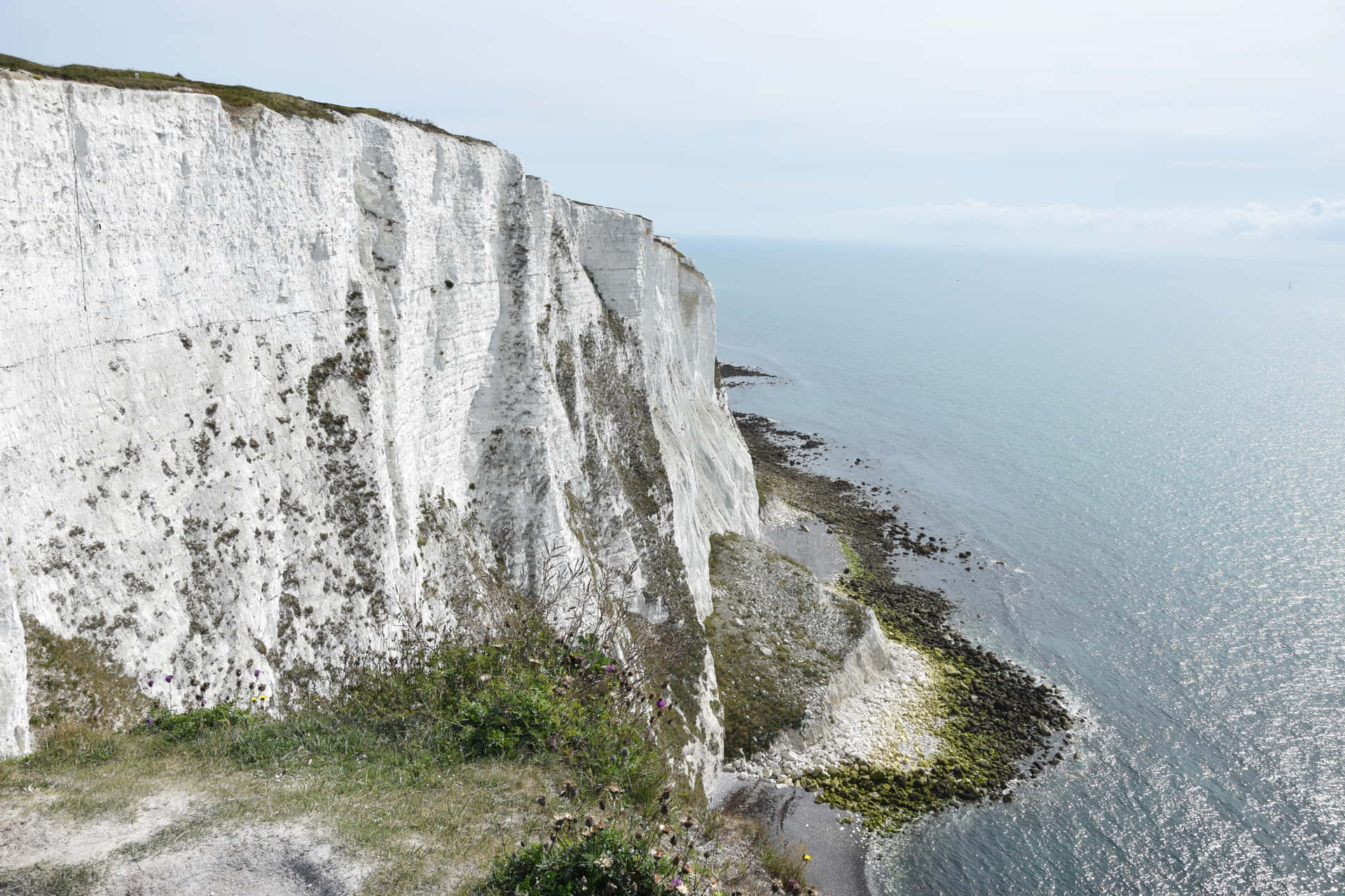 Close Look Of White Cliffs Of Dover Picture