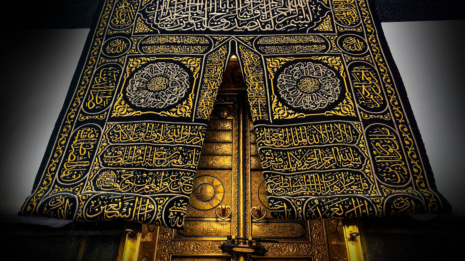 Close-up Kaaba In Gold Background