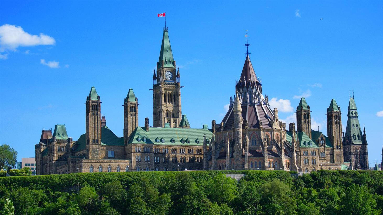 Close-up Photo Of Parliament Hill In Ottawa Wallpaper