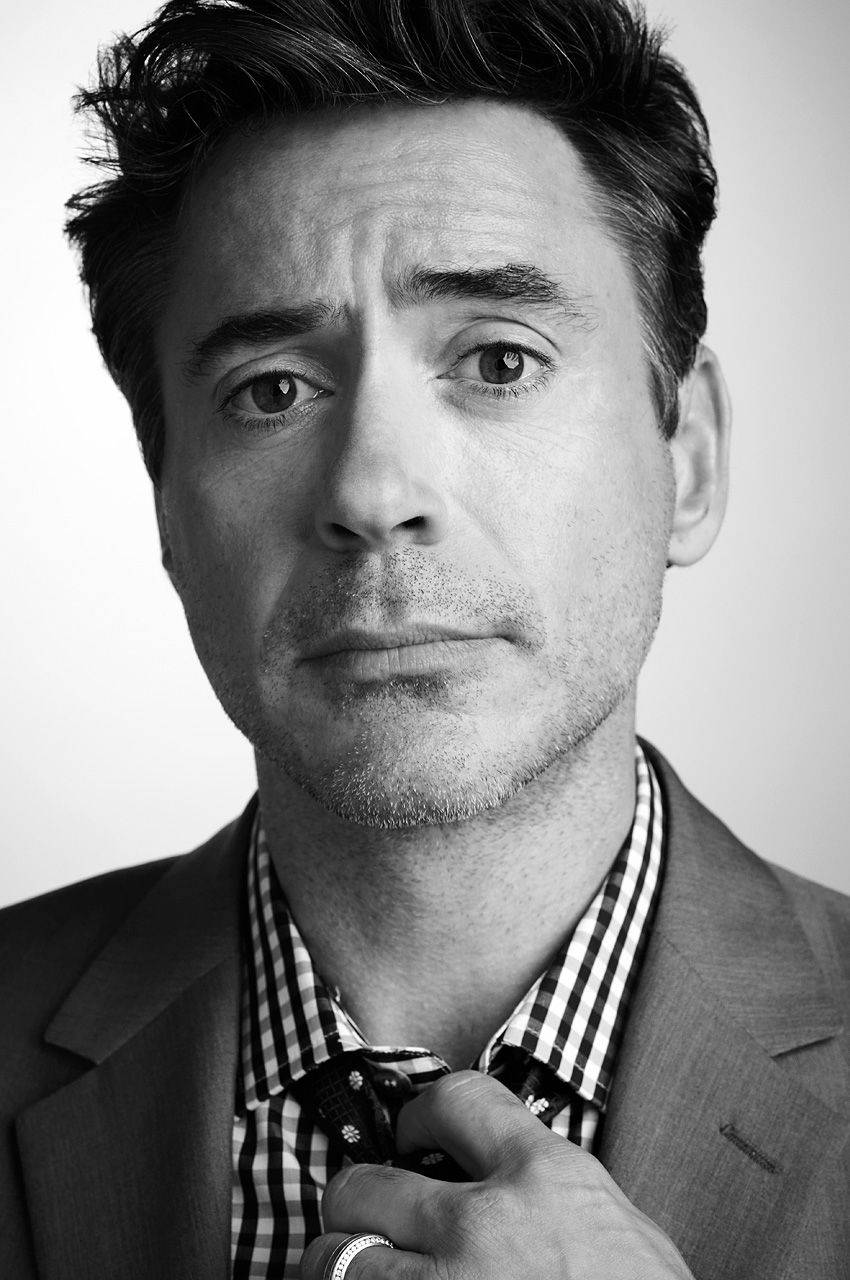 Close-up Robert Downey Jr. Background