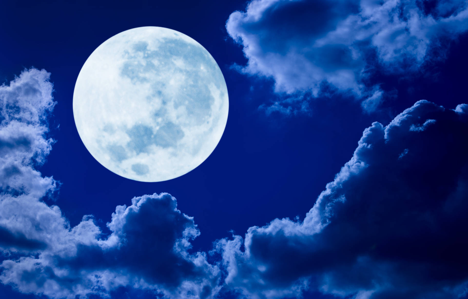 Cielo Blu Nuvoloso Bella Luna Piena Sfondo