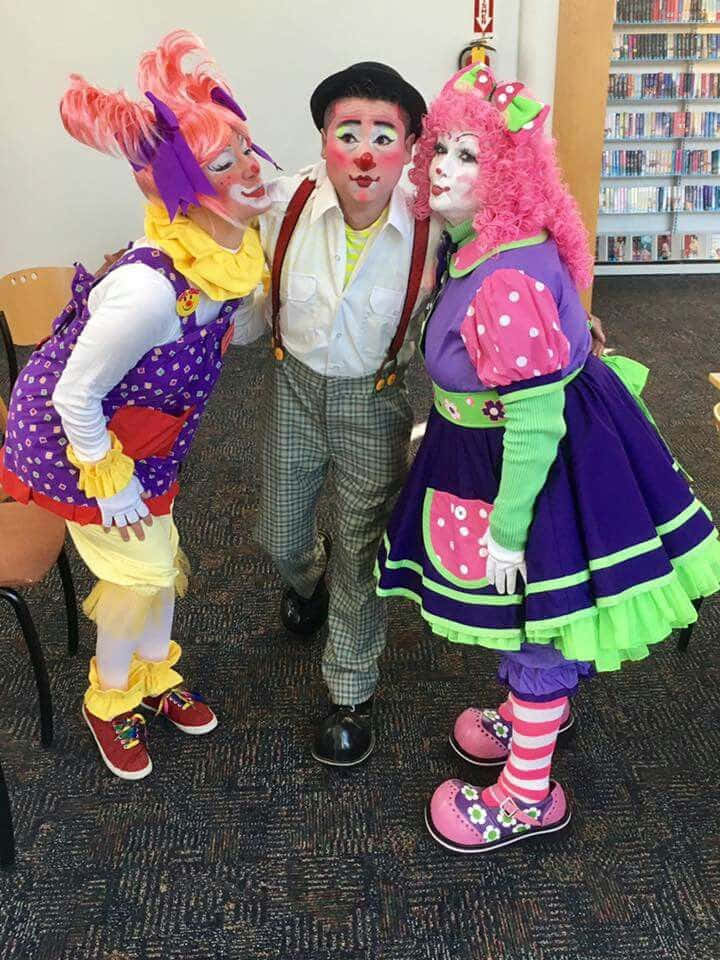Clown Pictures