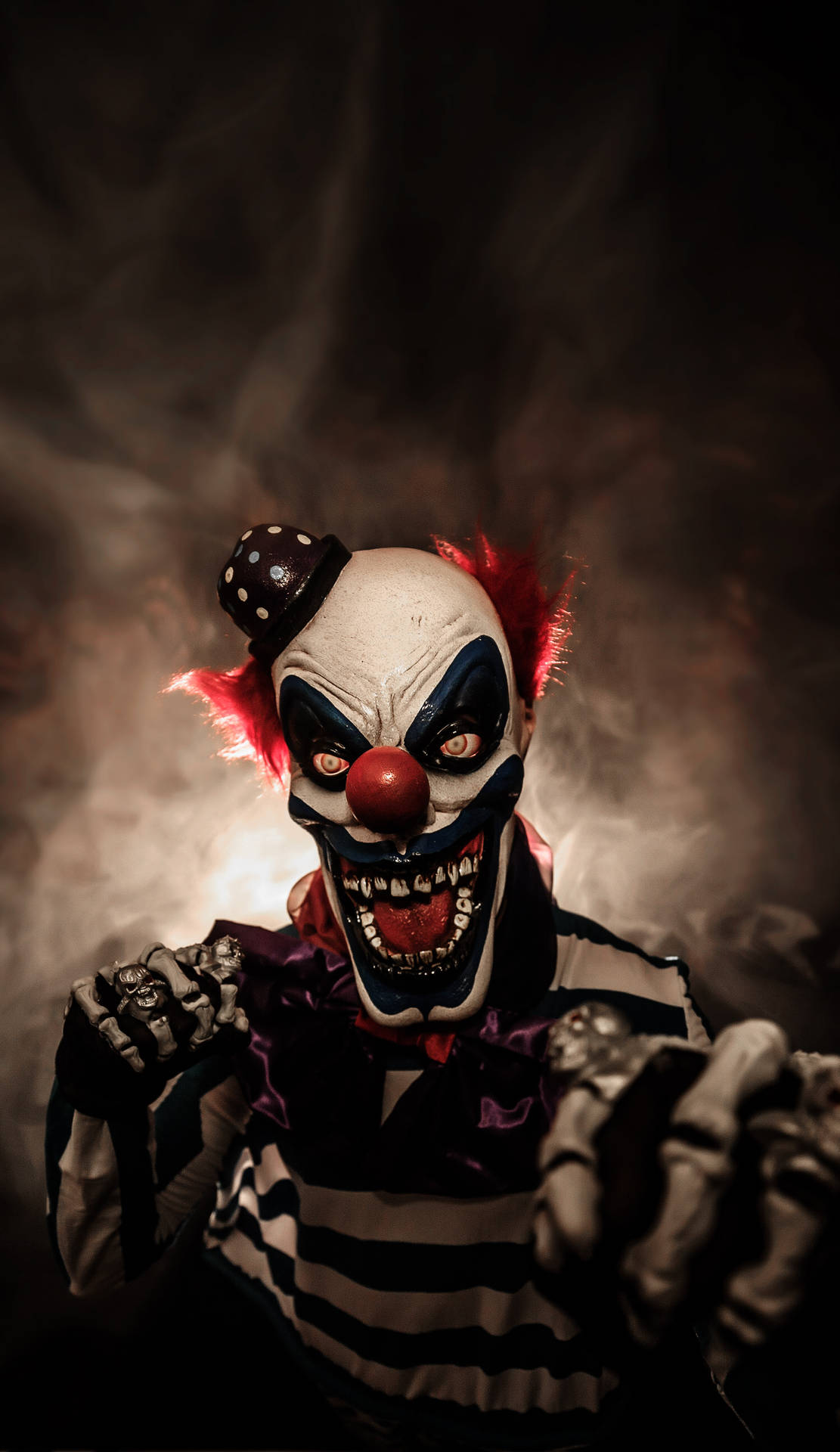 Clown With Black Hat Wallpaper