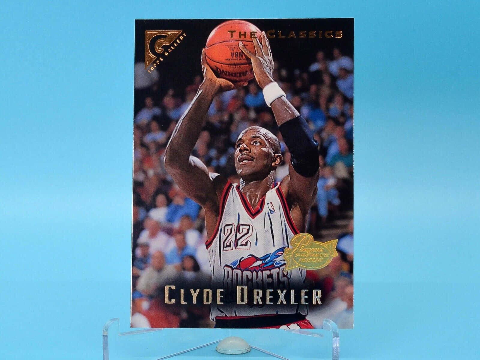 Clyde Drexler Three Pointer Shoot Nba Player Wallpaper