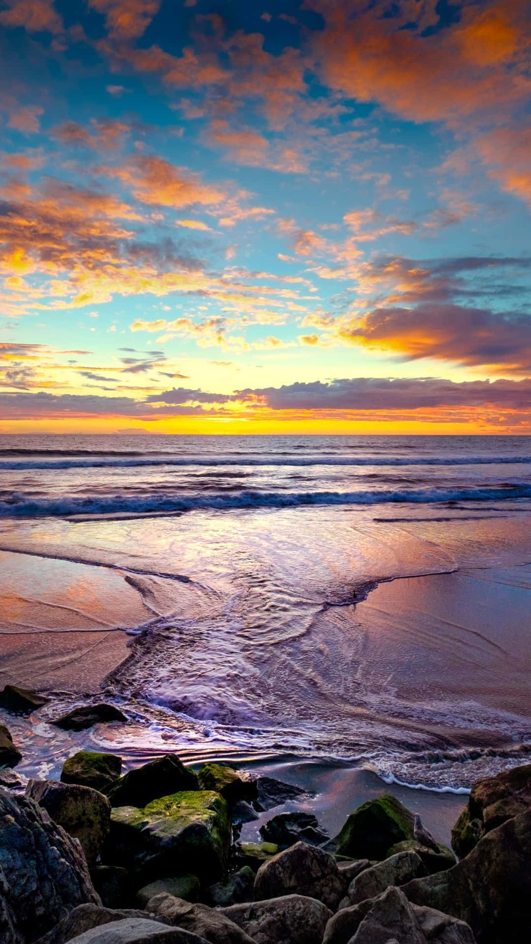 Mesmerizing Coastal Sunset Wallpaper