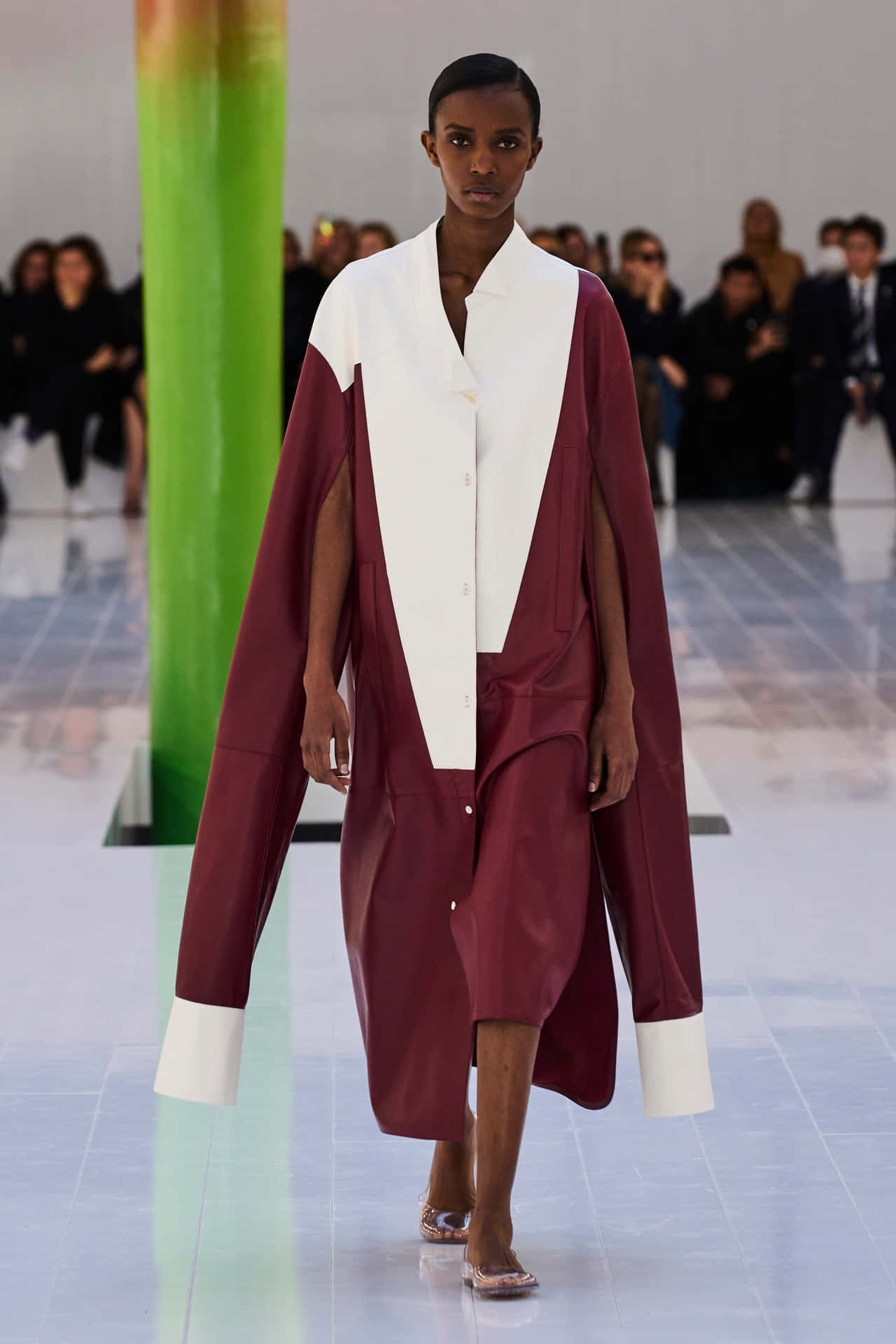 Coat From Loewe Spring 2023 Fashion Show Wallpaper