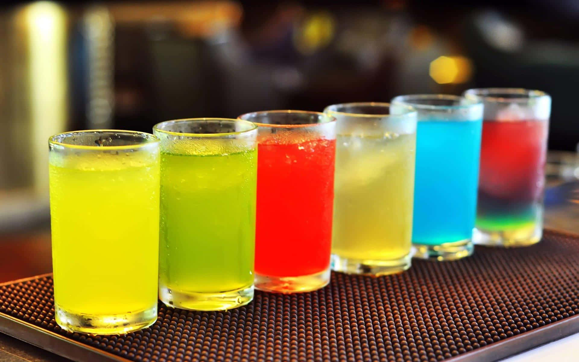 Cocktaildrinks Glass Di Diversi Colori Sfondo