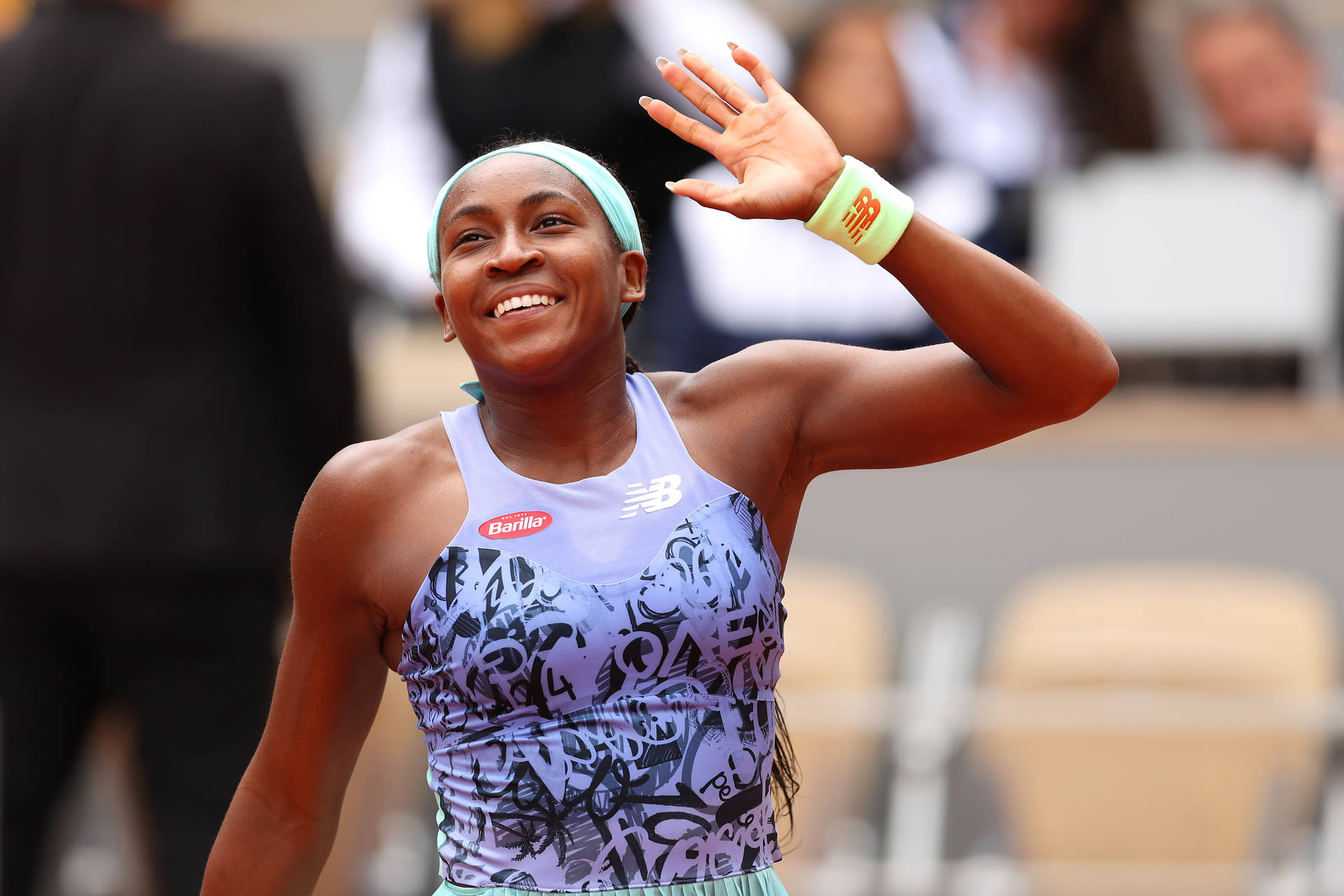 Coco Gauff Lilla Trykt Outfit Wallpaper
