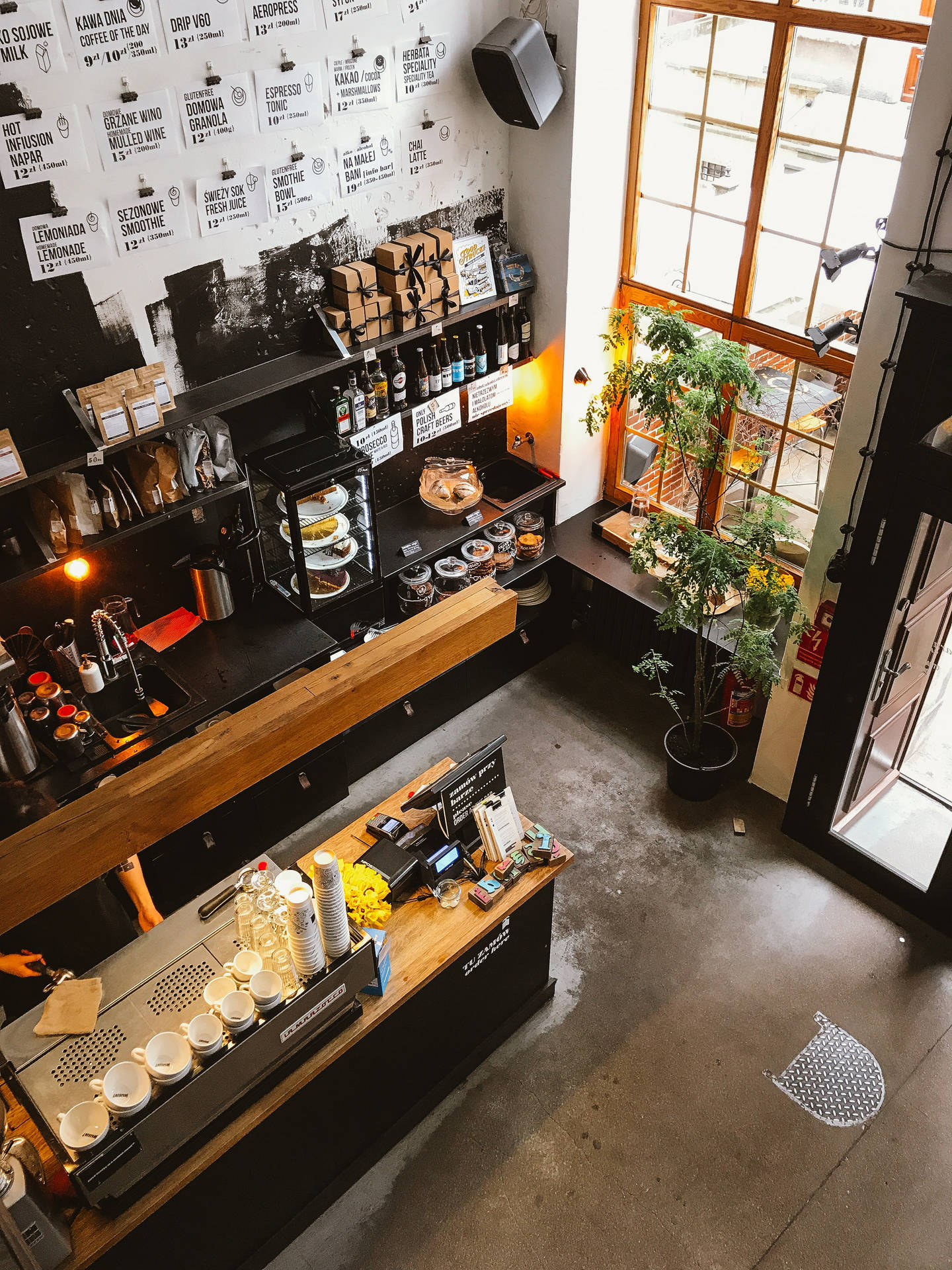 Kaffebar med indendørs planter Wallpaper