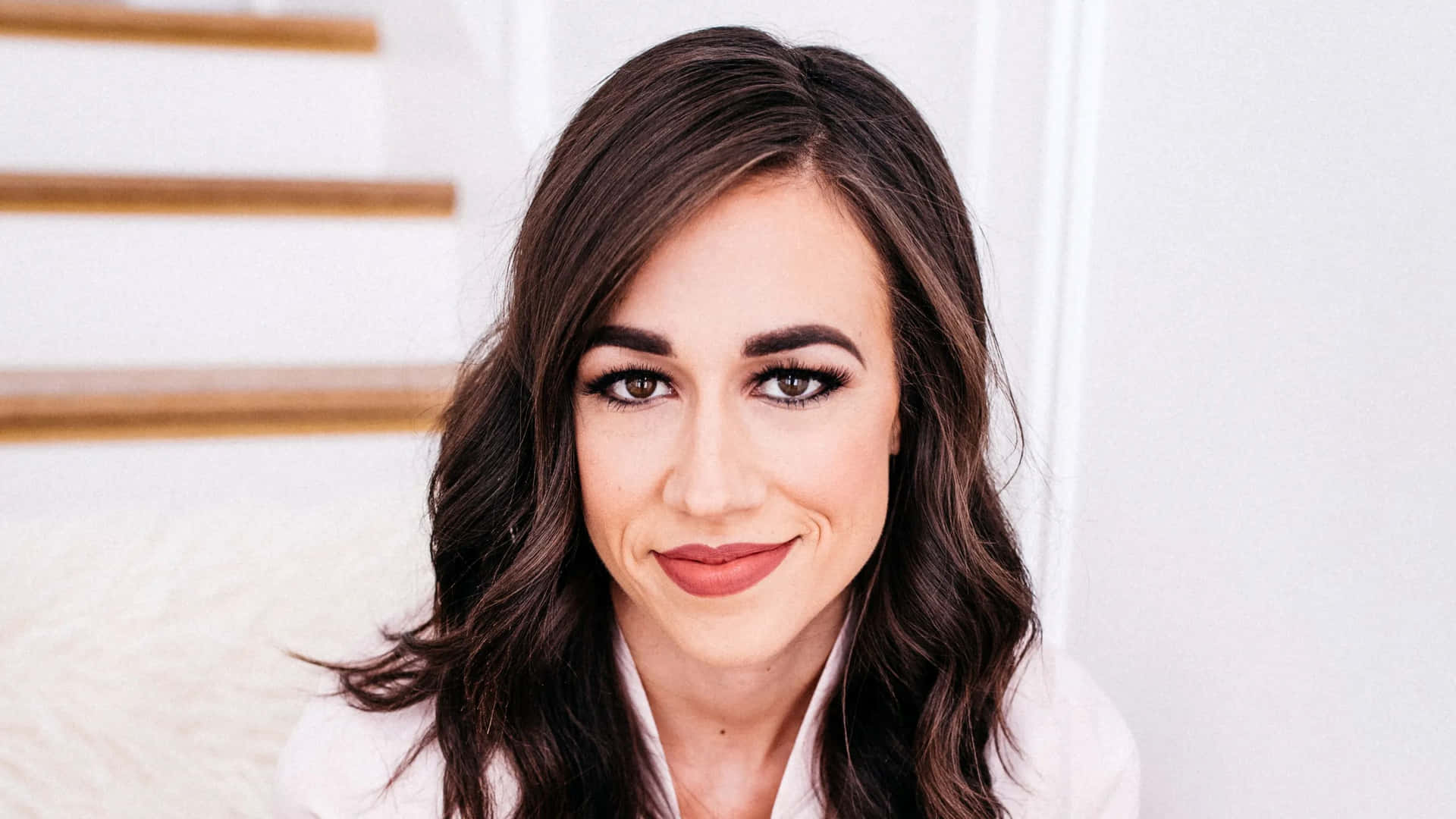 Download Colleen Ballinger Smiling Portrait Wallpaper | Wallpapers.com