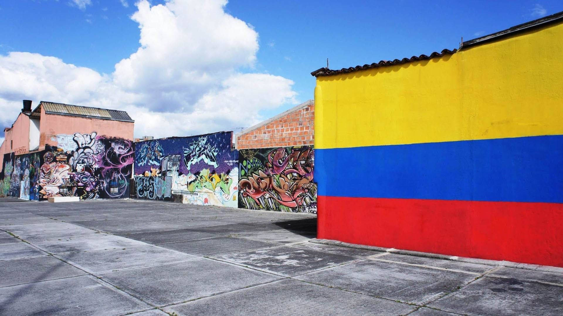 Colombian Flag Graffiti Wallpaper