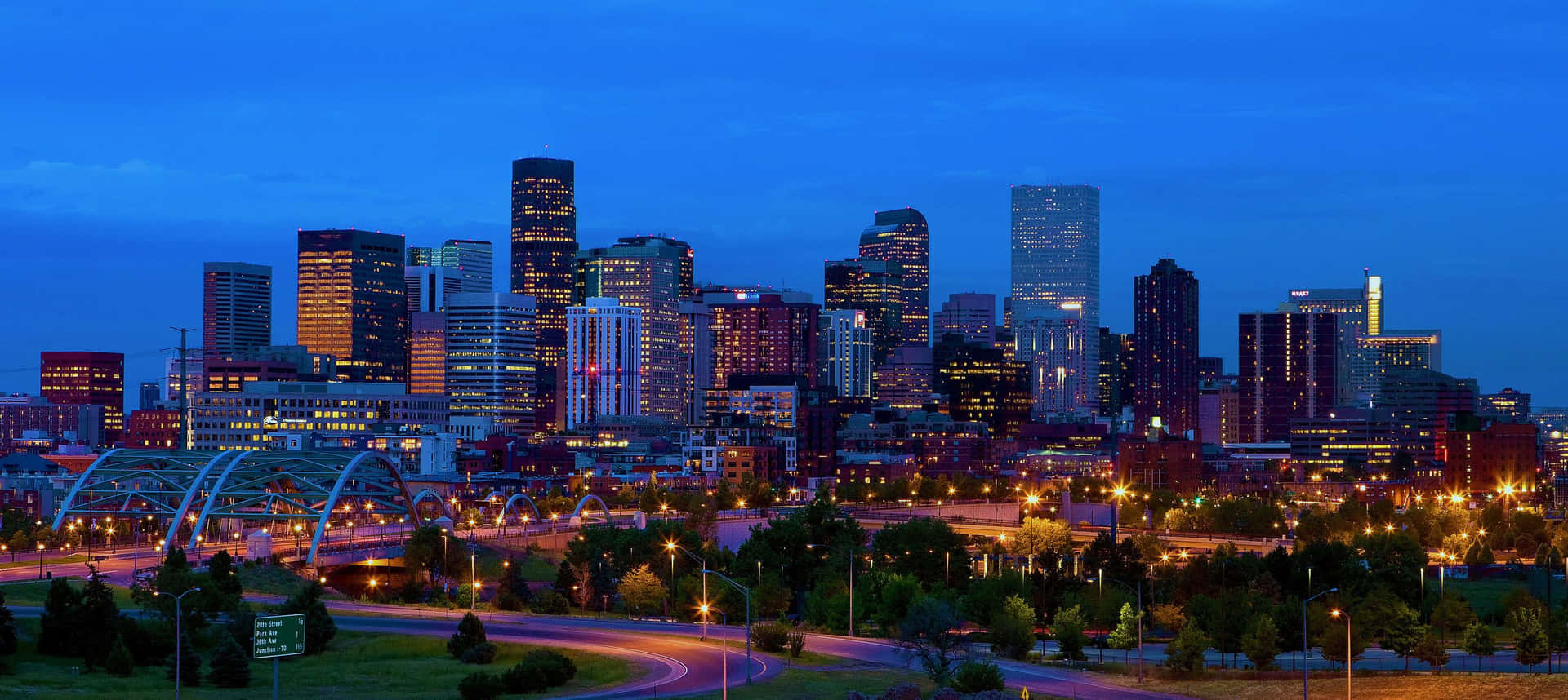 Denver Skyline Nightclub Colorado Desktop Wallpaper