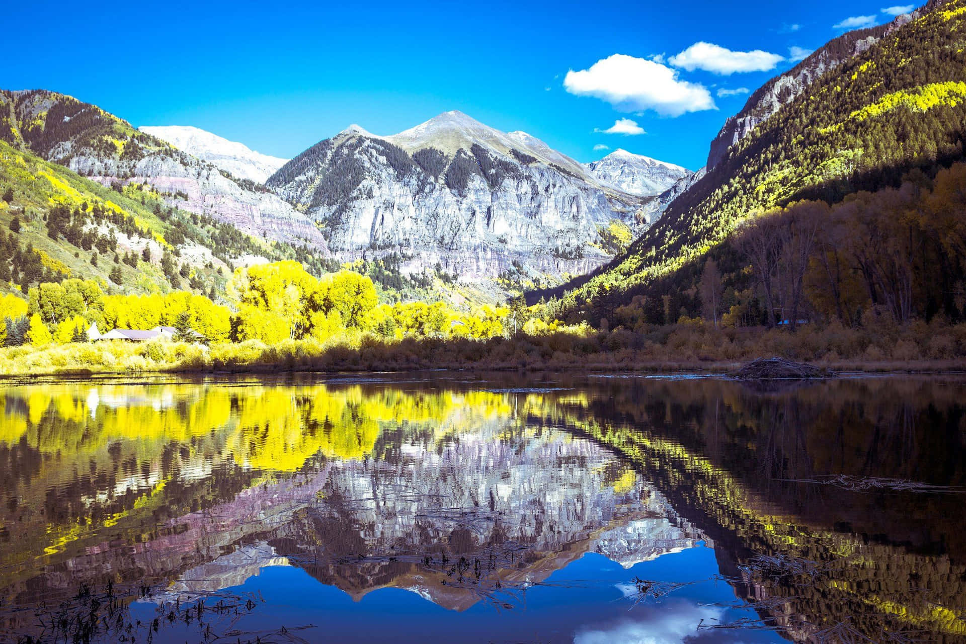 Unpaesaggio Pittoresco Del Bellissimo Paesaggio Del Colorado. Sfondo