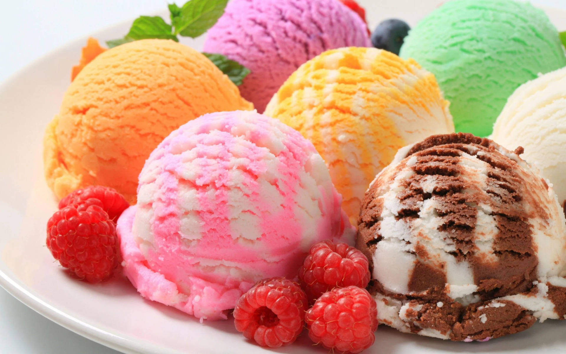 Colorful Cold Ice Cream Wallpaper