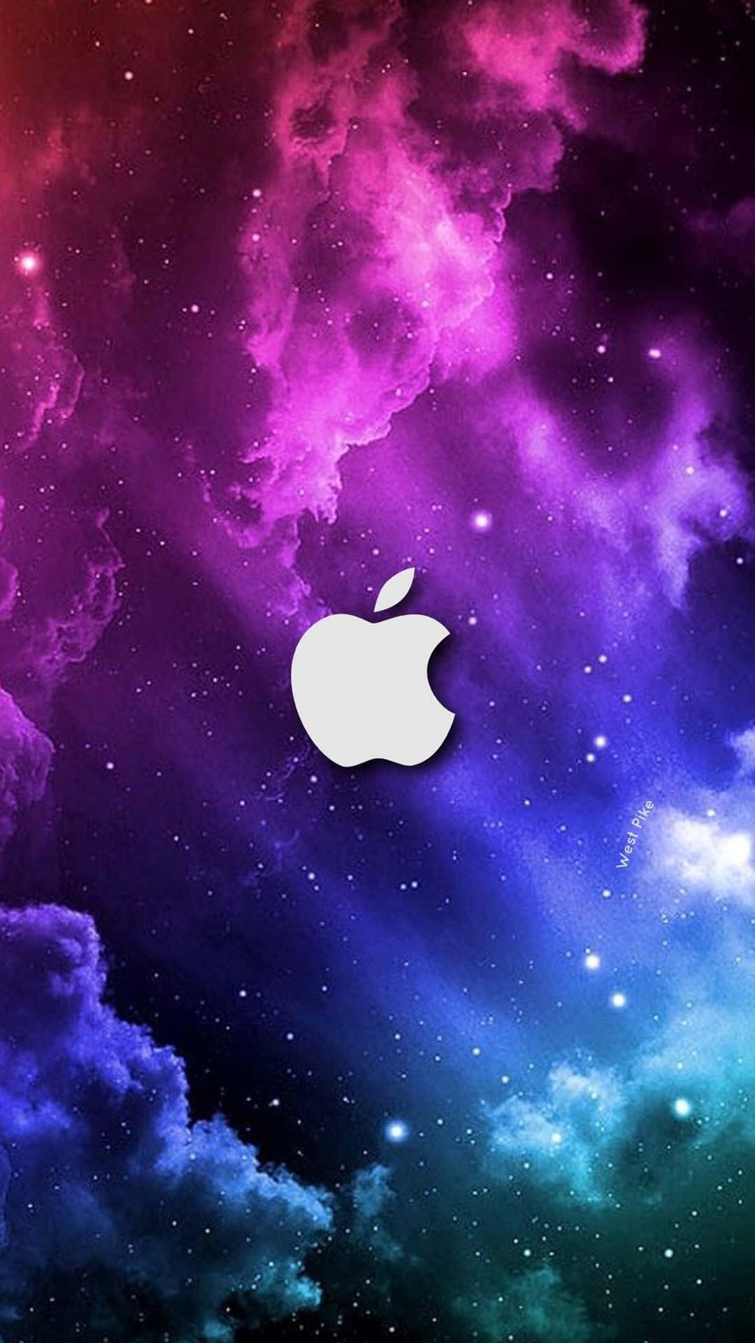 Sfondoper Computer O Cellulare: Splendido Cielo Variegato Con Sfumature Di Colore, Meravigliosa Mela Di Apple In Alta Definizione Per Iphone. Sfondo