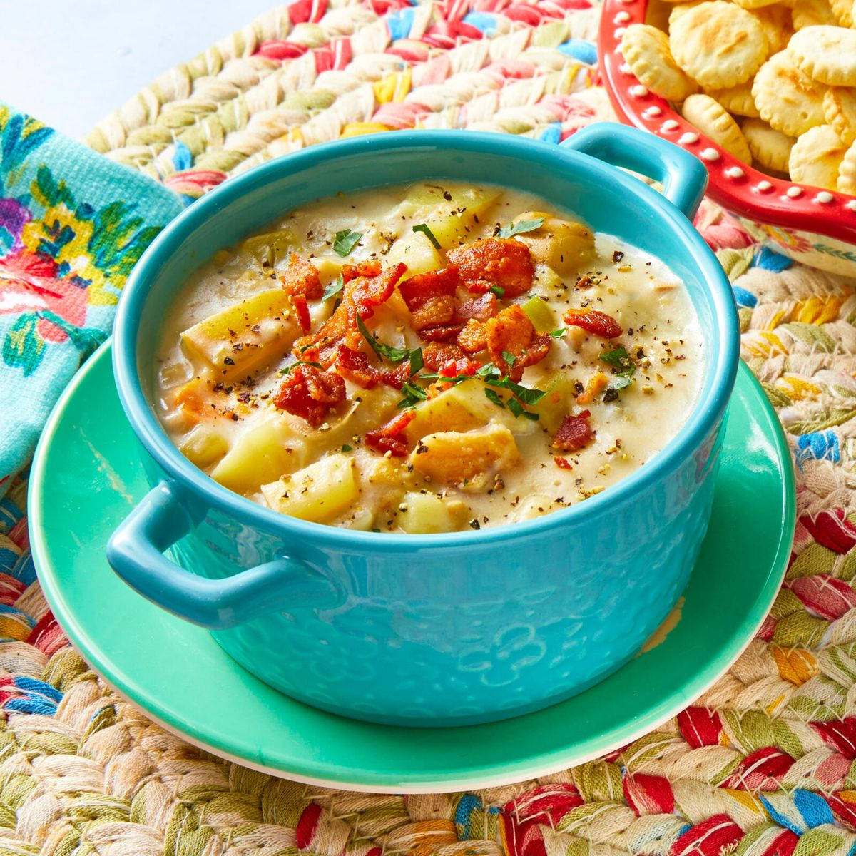 Colorful New England Clam Chowder In A Pot Wallpaper