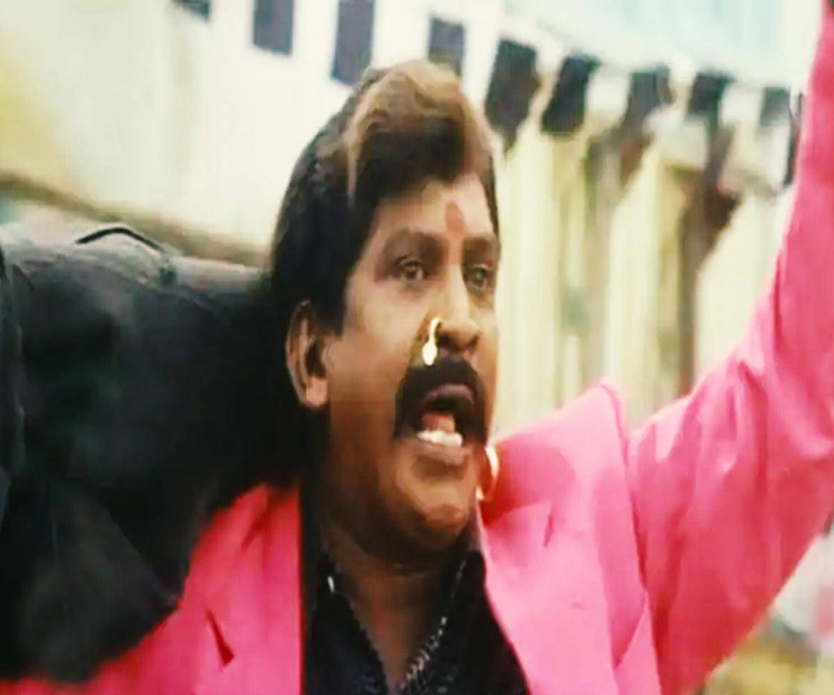Comedian Vadivelu With Nose Piercing