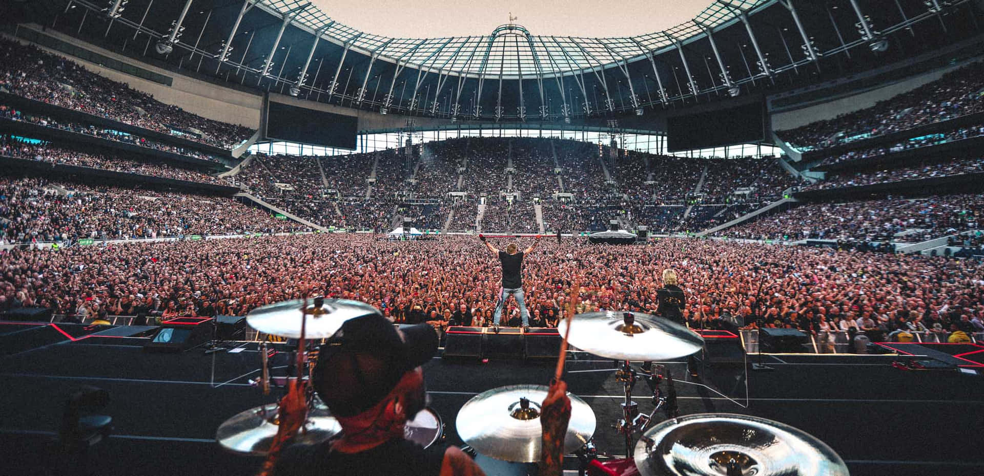 Tottenham Hotspur Guns N Roses Concert Pictures